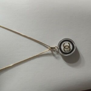 Authentic CHANEL Resin Pendant Stamped 18 K Gold Necklace